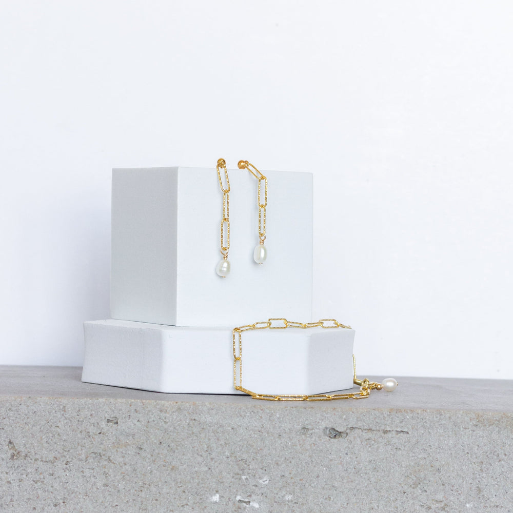 Sunset Paper Link Earrings |  Freshwater Pearl | 18k Gold Vermeil